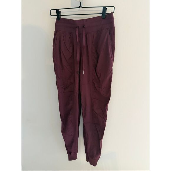 Lululemon Dance Studio Jogger Pants Women’s Size 6 Casual Burgundy - Picture 7 of 10